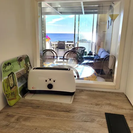 Lägenhet Le Nautile, Les Corailleurs, Duplex Surplombant La Mer, 6 Pers Saint Aygulf